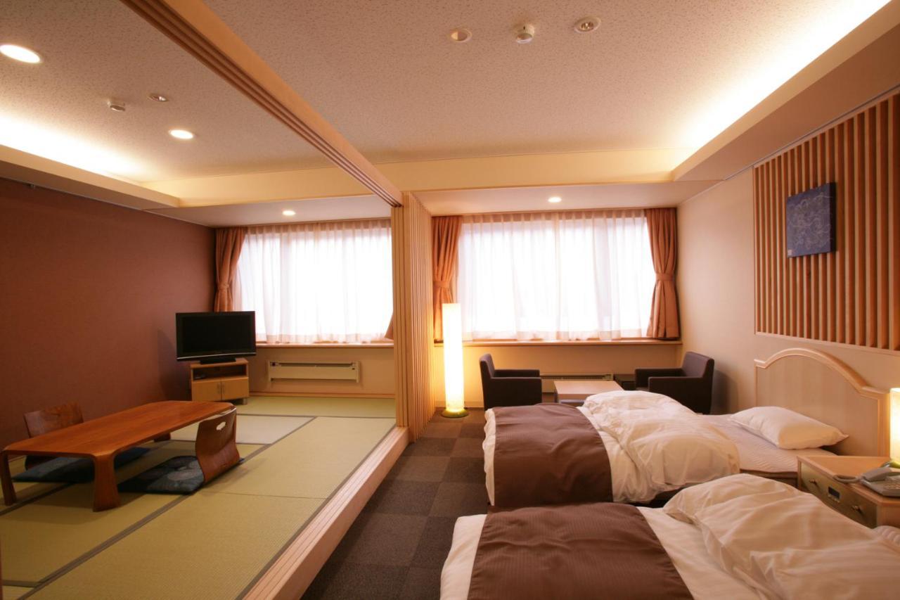Gokasanso Hotel Nanto Exterior photo